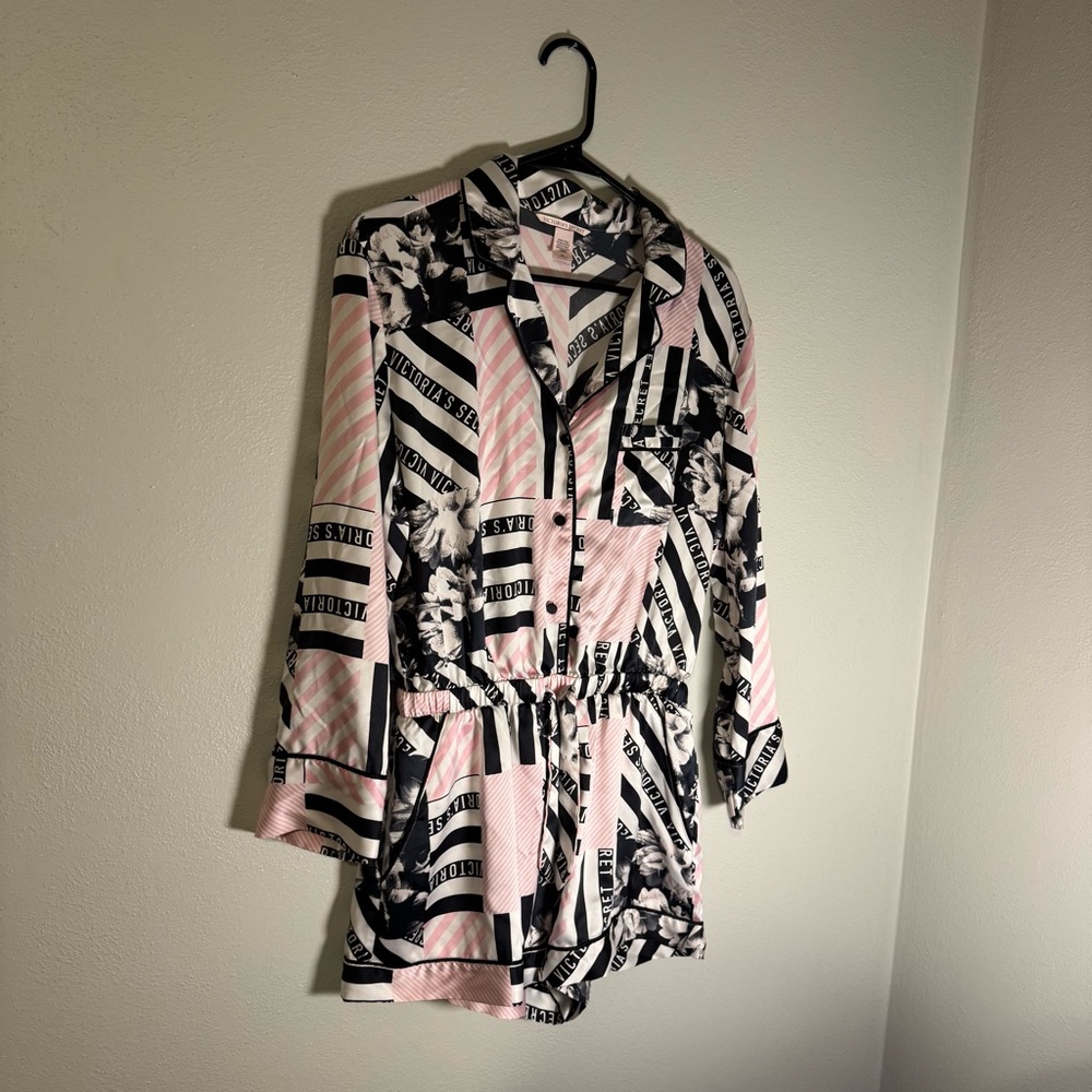 Victoria's Secret Pink and Black Floral Pajama Set